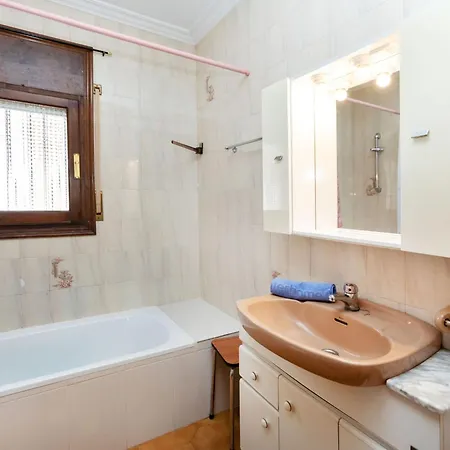 Holiday home Castilla - Mpl210 By Interhome *